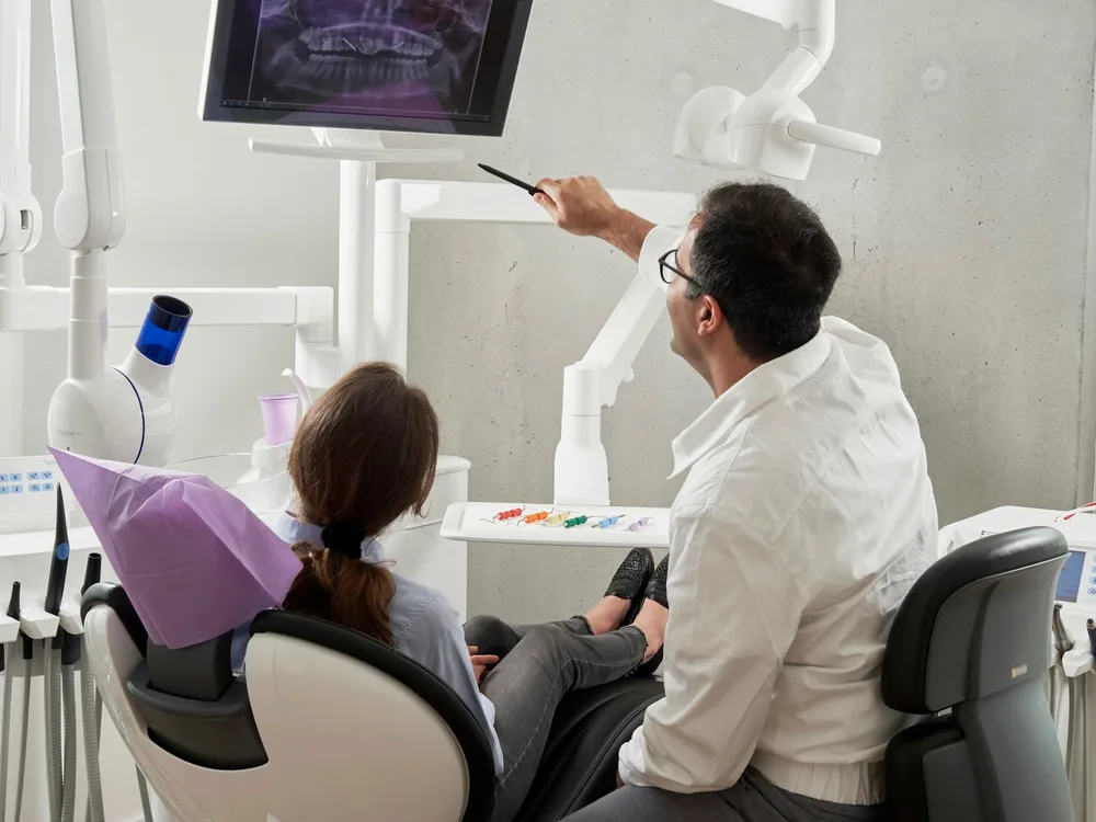 NovaDent Diş Kliniği web sitesi önizlemesi